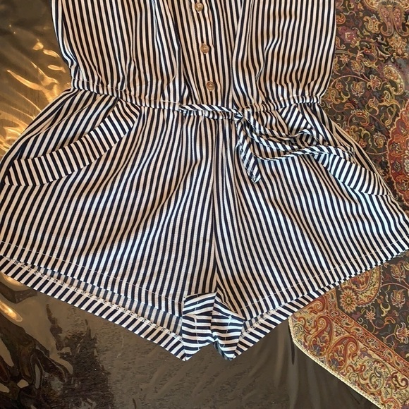 NEON Hart Striped Printed Drawstring Waist Front Button Rompers Size S - Picture 10 of 16